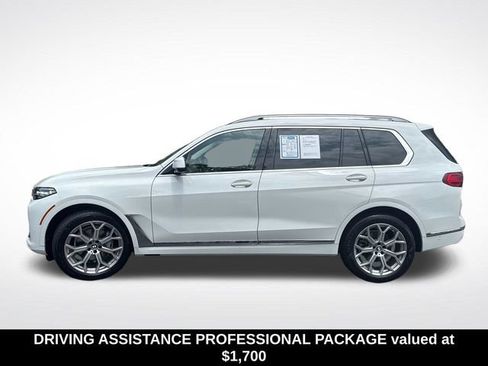 Used 2022 BMW X7 xDrive40i w/ Premium Package AWD/4WD image 4