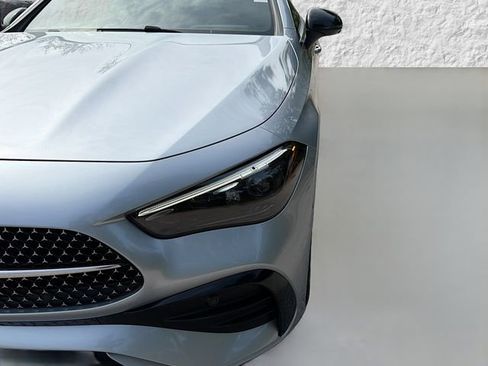 Used 2024 Mercedes-Benz CLE 450 4MATIC Cabriolet image 9