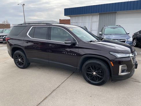 Used 2022 Chevrolet Traverse LT AWD/4WD image 6