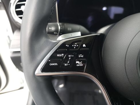 Certified 2022 Mercedes-Benz E 350 4MATIC Sedan image 11