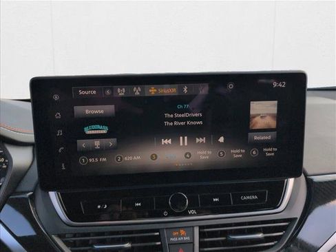 New 2025 Nissan Altima 2.5 SR w/ SR Premium Package image 12