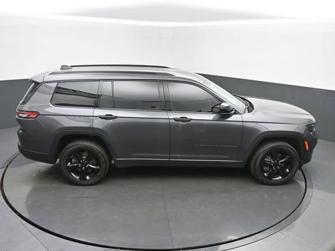 Used 2023 Jeep Grand Cherokee L Laredo AWD/4WD image 43