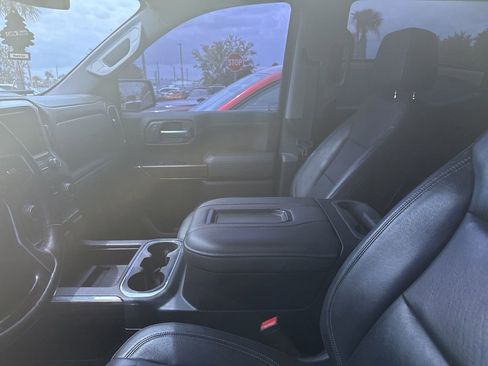 Used 2019 Chevrolet Silverado 1500 RST AWD/4WD image 3