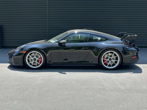 Certified 2022 Porsche 911 GT3 RWD image 2