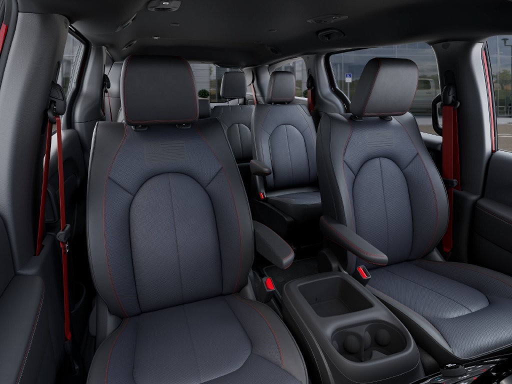 New 2027 Chrysler Pacifica Select AWD/4WD image 17