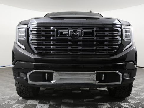 Used 2024 GMC Sierra 1500 Denali Ultimate image 2