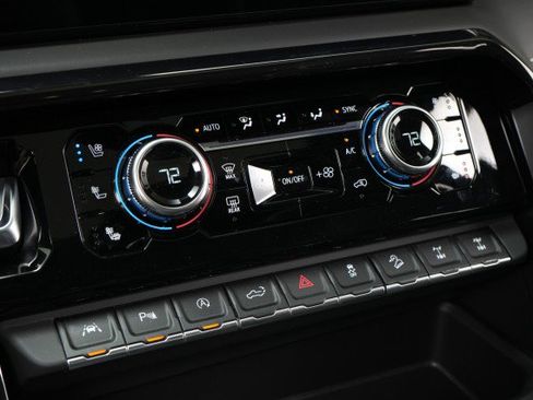 Used 2024 GMC Sierra 1500 AT4X image 77