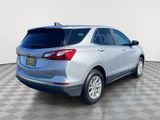 Used 2021 Chevrolet Equinox LT w/ Driver Convenience Package image 3