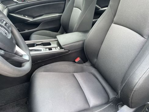 Used 2021 Honda Accord LX image 12