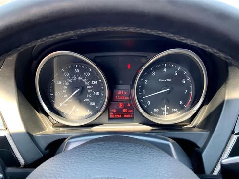 Used 2014 BMW Z4 sDrive35i RWD image 24