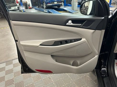 Used 2020 Hyundai Tucson SE FWD image 17