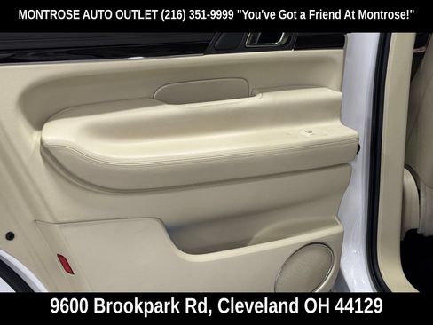 Used 2019 Lincoln MKT AWD image 36