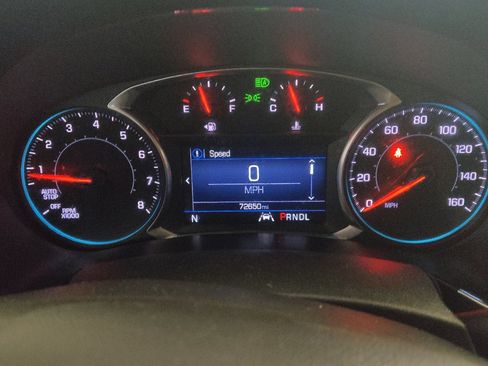 Used 2020 Chevrolet Equinox LT FWD image 23