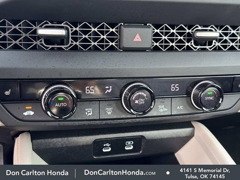 Certified 2025 Honda Accord SE image 19
