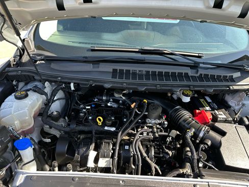 Used 2019 Ford Edge SE w/ Cargo Accessory Package image 29