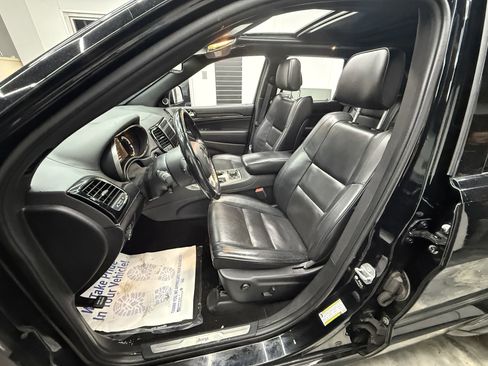 Used 2021 Jeep Grand Cherokee High Altitude image 12