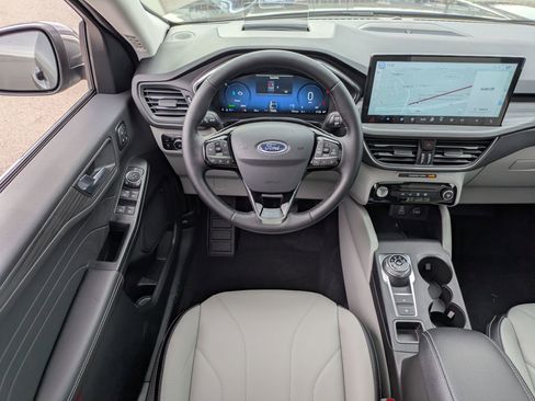 New 2026 Ford Escape Platinum w/ Premium Technology Package image 31