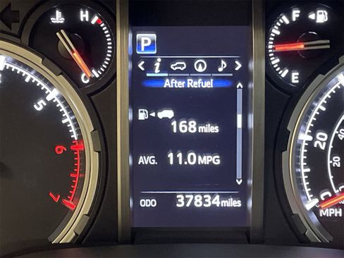 Used 2023 Toyota 4Runner TRD Off-Road Premium image 16