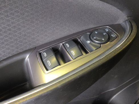 Used 2017 Chevrolet Malibu LT FWD image 27