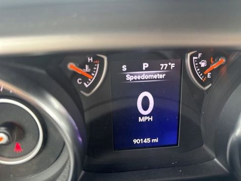 Used 2019 Jeep Wrangler Unlimited Sport AWD/4WD image 12