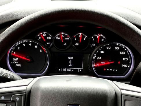 Used 2023 Chevrolet Silverado 1500 Custom Trail Boss w/ LPO, Dark Essentials Package image 24