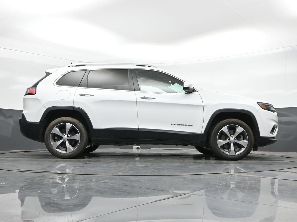 Used 2020 Jeep Cherokee Limited AWD/4WD image 41