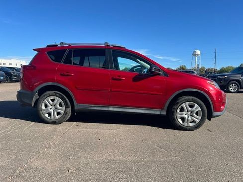 Used 2014 Toyota RAV4 LE AWD/4WD image 6