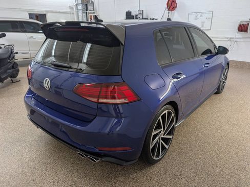 Used 2018 Volkswagen Golf 4-Door AWD/4WD image 5
