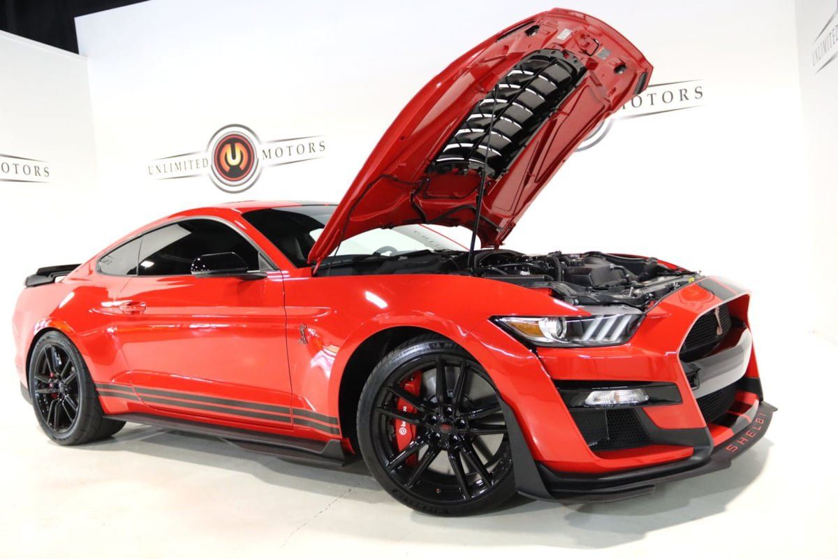 Used 2020 Ford Mustang Shelby GT500 w/ Technology Package RWD image 43
