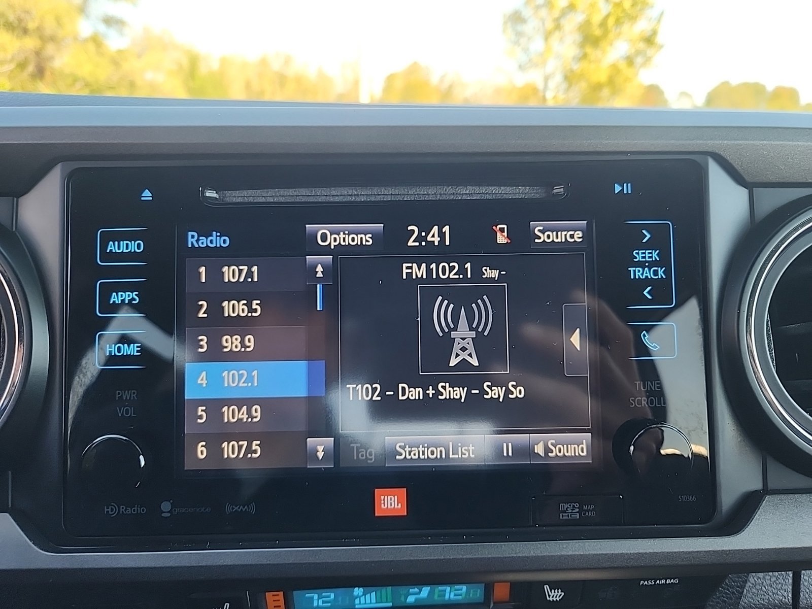 Used 2019 Toyota Tacoma TRD Sport AWD/4WD image 24
