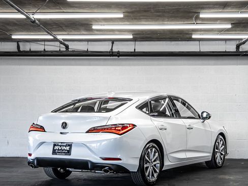New 2026 Acura Integra FWD image 5
