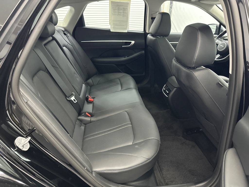 Used 2026 Hyundai Sonata Limited FWD image 17