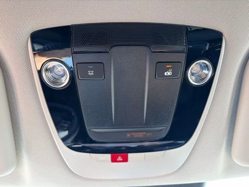 Used 2025 Kia EV6 Wind image 25