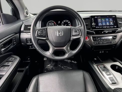 Used 2025 Honda Ridgeline RTL image 5