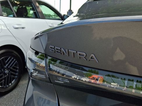 New 2026 Nissan Sentra SV w/ SV Convenience Package FWD image 5