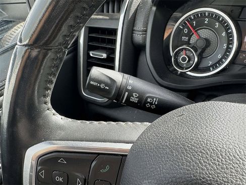 Used 2021 RAM 1500 Laramie image 30