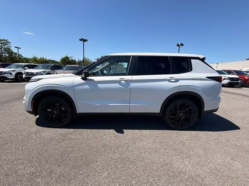 New 2026 Nissan Rogue SL AWD/4WD image 8