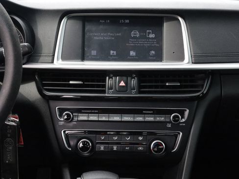 Used 2019 Kia Optima LX FWD image 5