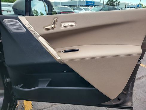 Used 2024 BMW iX M60 image 21