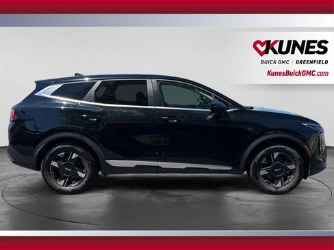 Used 2026 Kia Sportage LX FWD image 12