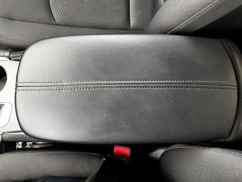 Used 2018 Chevrolet Malibu LT image 15