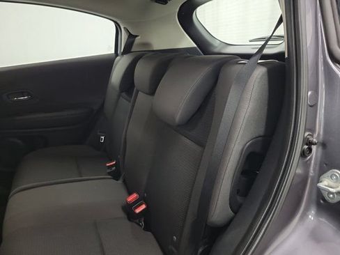 Certified 2022 Honda HR-V LX image 11