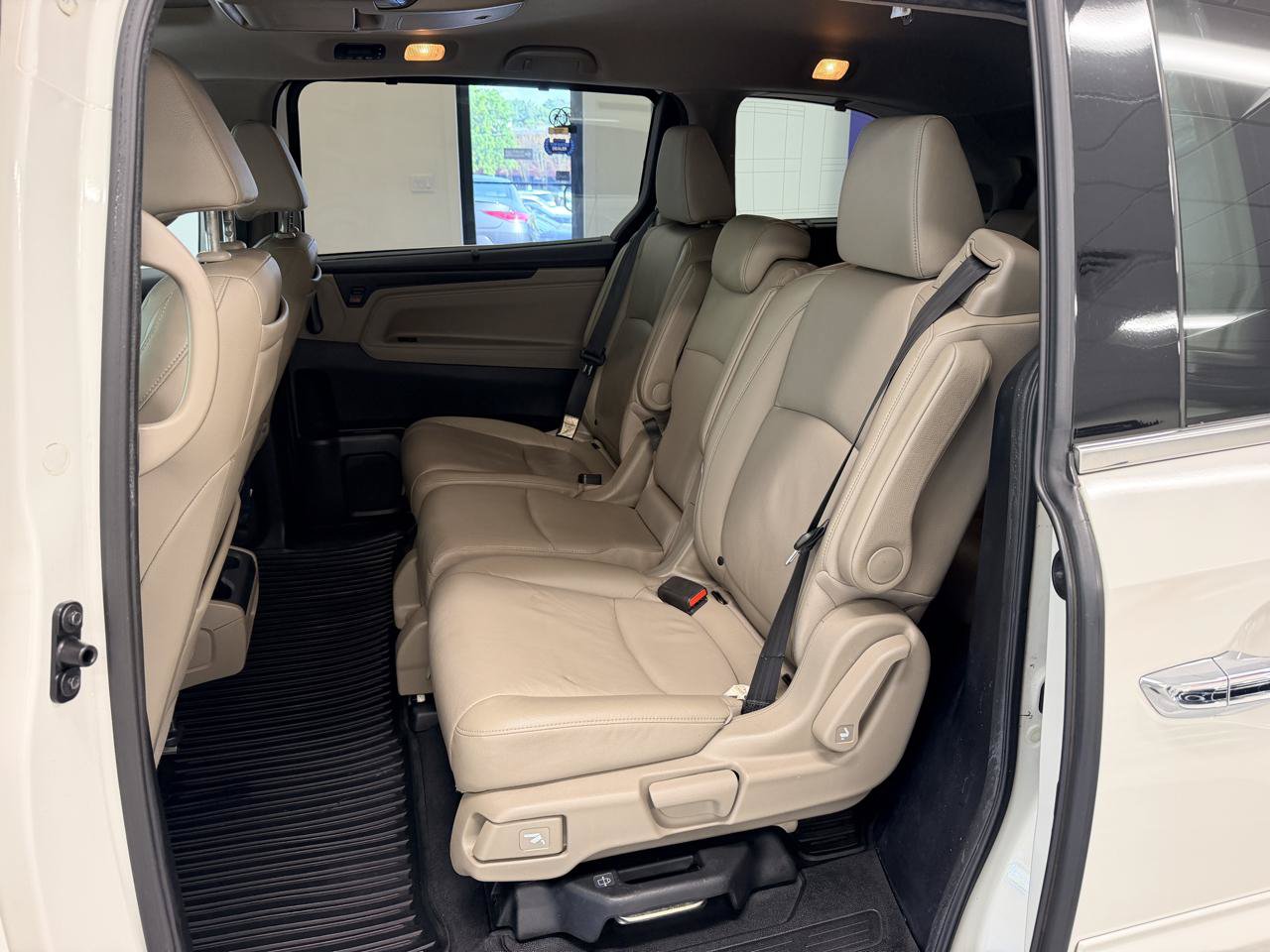 Used 2018 Honda Odyssey Elite image 19
