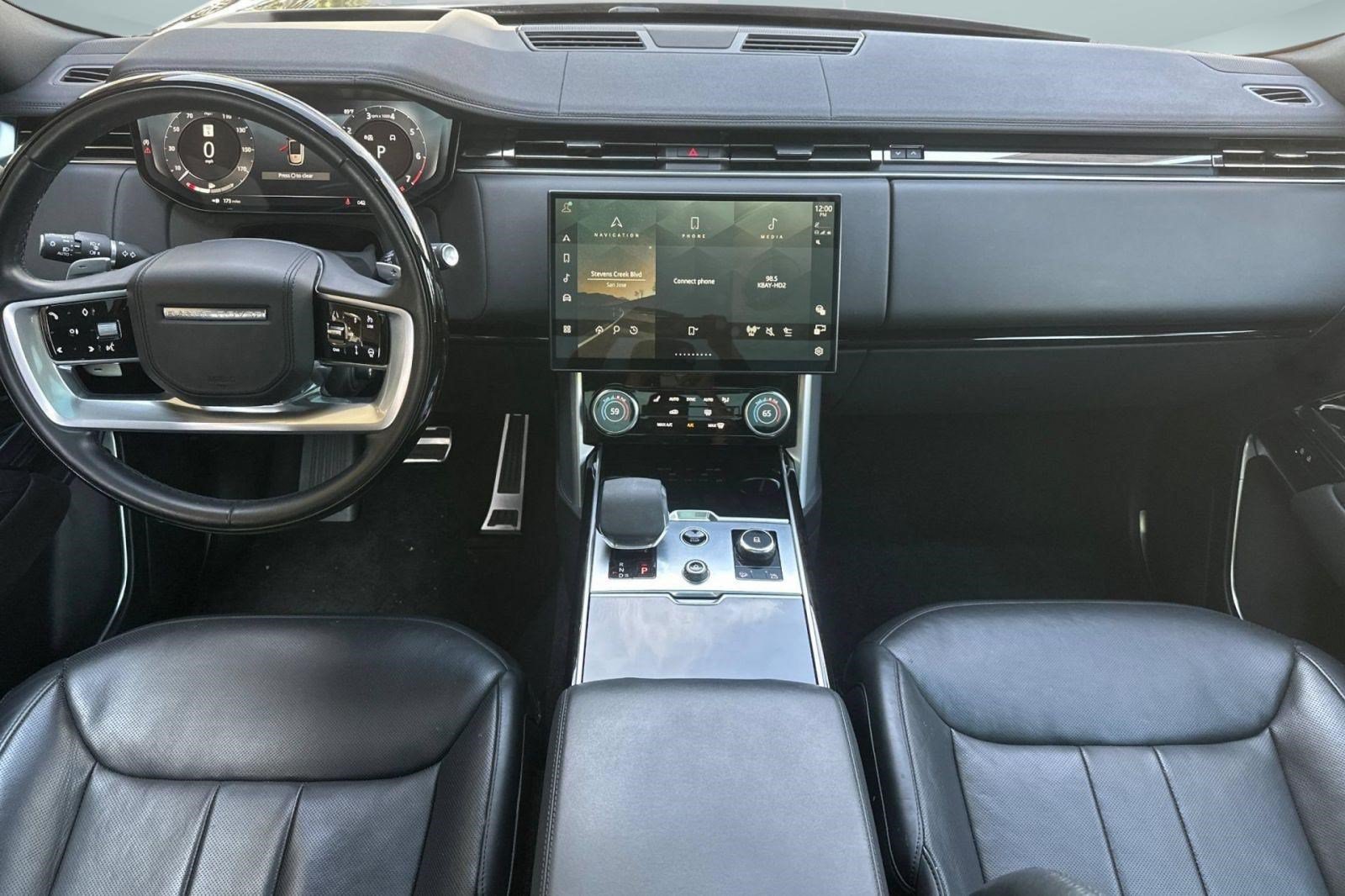 Certified 2023 Land Rover Range Rover Long Wheelbase SE AWD/4WD image 16