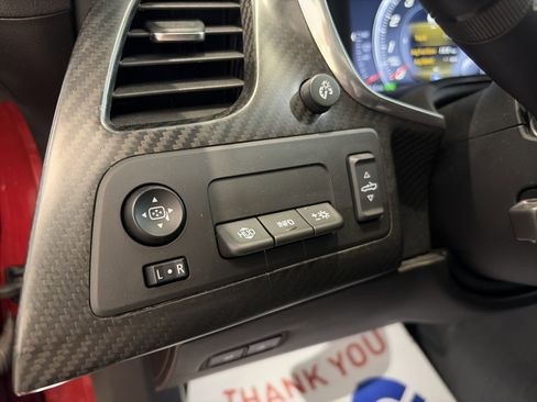 Used 2015 Chevrolet Corvette Z06 w/ 3LZ Preferred Equipment Group image 28