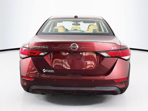 Used 2023 Nissan Sentra SV w/ SV Premium Package FWD image 10