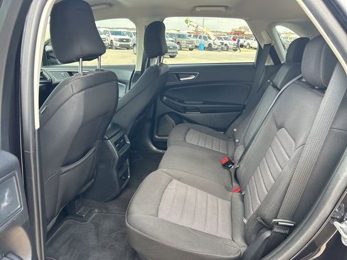 Used 2024 Ford Edge SE w/ Black Appearance Package AWD/4WD image 17