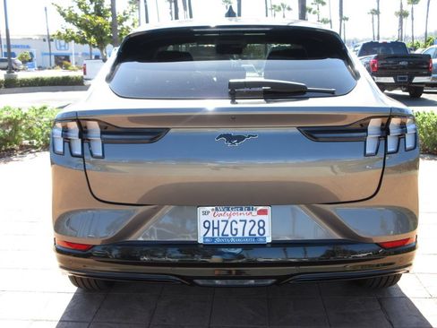 Certified 2023 Ford Mustang Mach-E Premium AWD/4WD image 3