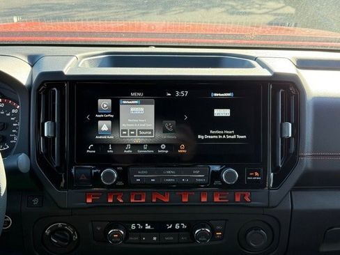 New 2025 Nissan Frontier PRO-4X image 25