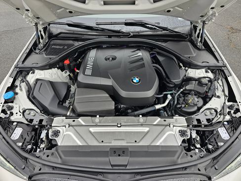 New 2026 BMW 330i xDrive Sedan w/ M Sport Package image 9